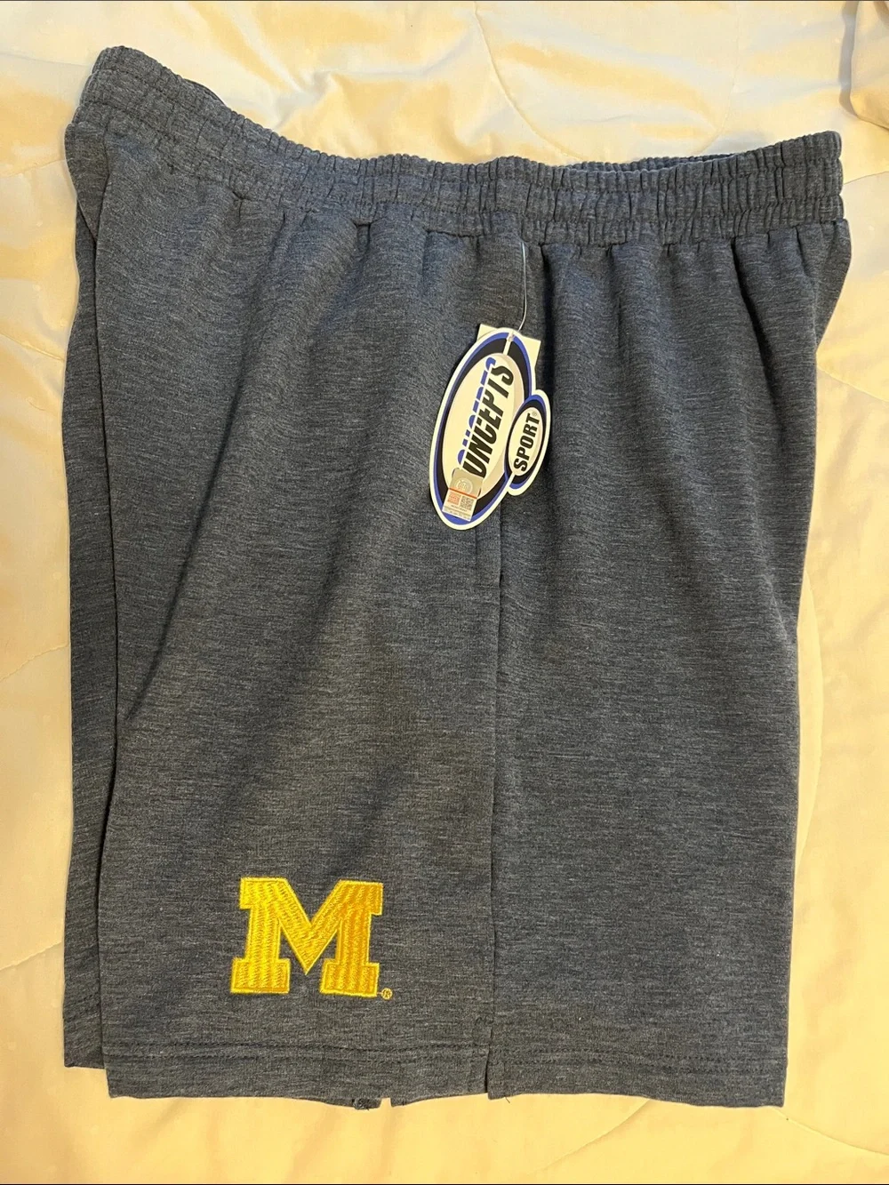 NWT Michigan University fleece shorts XL